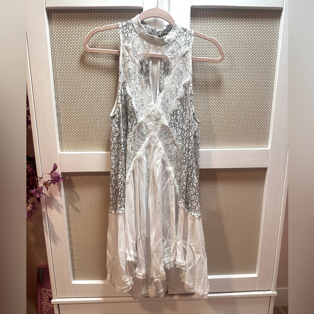 Free People Black and White Lace Detail 
Tunic/Mini Dress